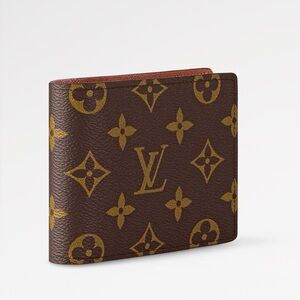 🔥100% Authentic Louis Vuitton CUSTOMIZABLE
Multiple Wallet/ Brand New/Full Set 🔥